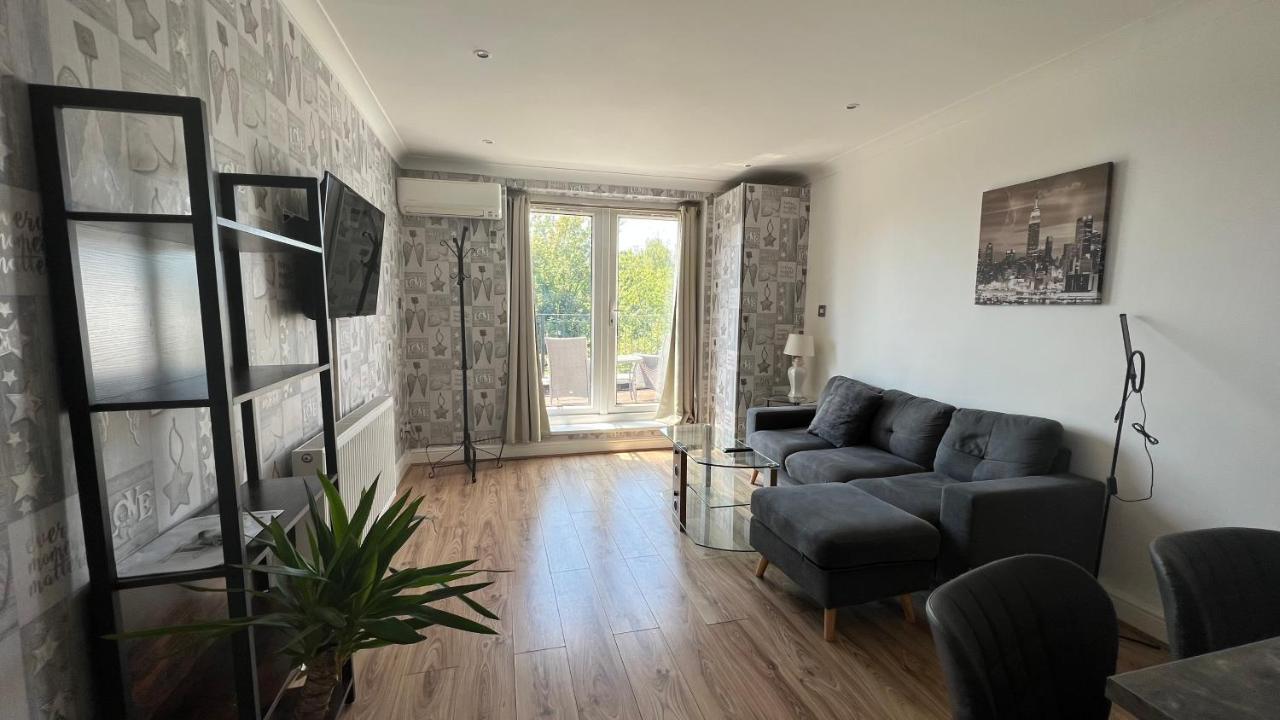 Comfy 2 Bedroom Apartments - Finchley Road, London Eksteriør bilde