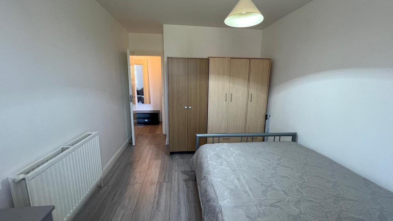 Comfy 2 Bedroom Apartments - Finchley Road, London Eksteriør bilde